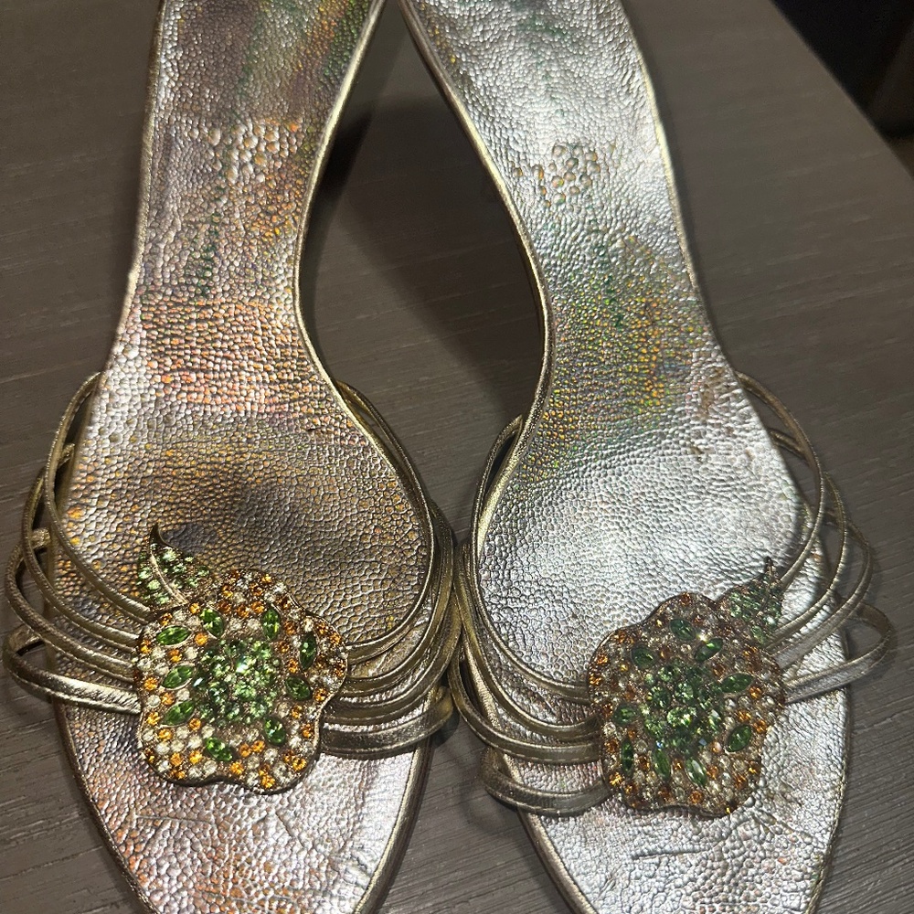 Giuseppe Zanotti flower embellished kitten heels